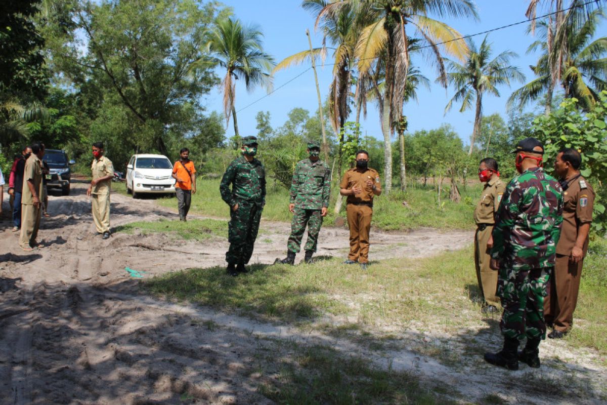 Dandim 0429 Lamtim tinjau Desa Sukorahayu sasaran Program TMMD