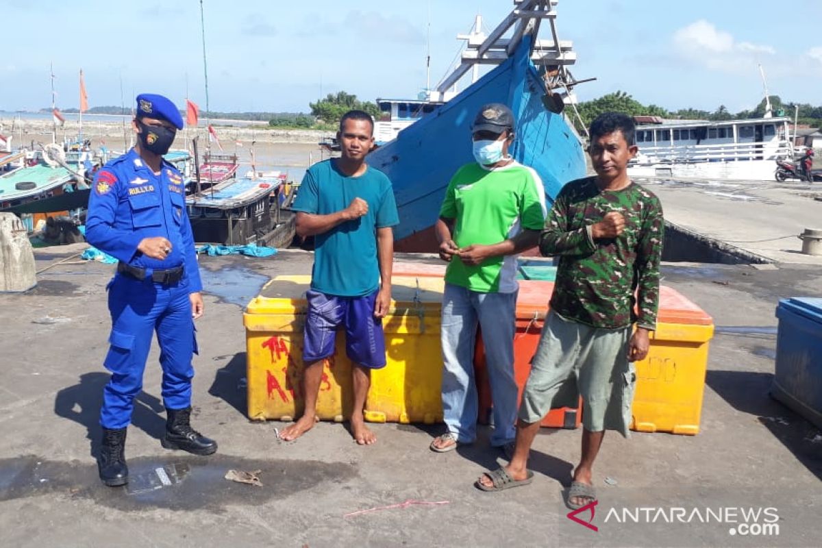 Polres Bangka Barat tingkatkan kesadaran keselamatan nelayan
