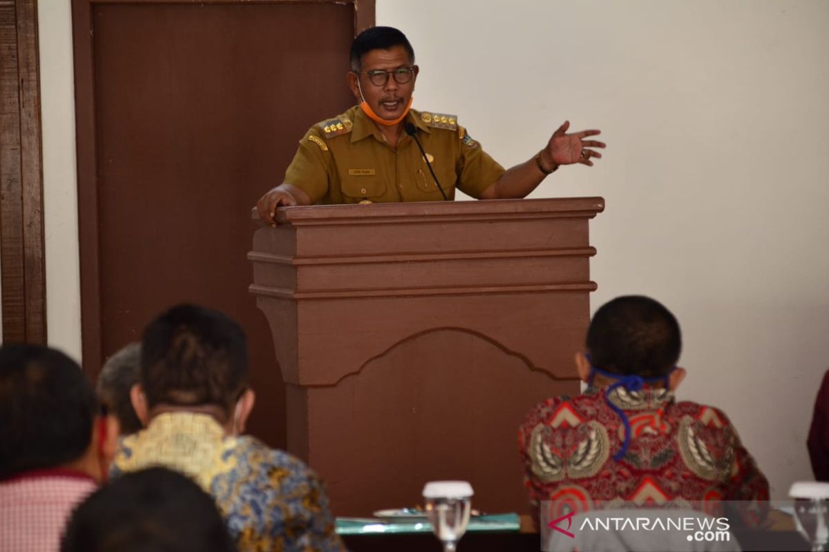 Bupati Citra launching Desa Sadar Kerukunan di Teluk Batang