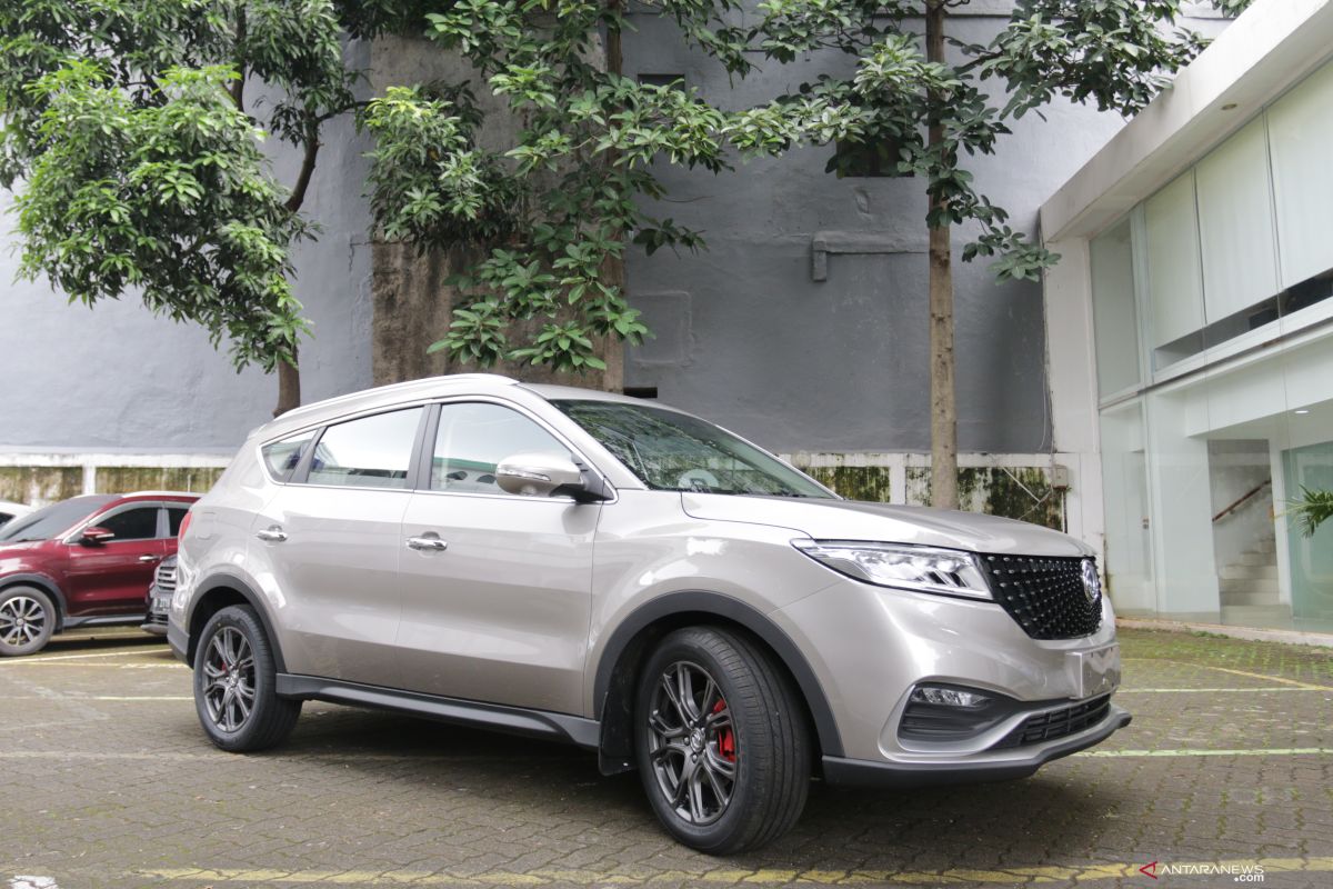 DFSK luncurkan mobil Glory i-Auto seharga Rp329 juta