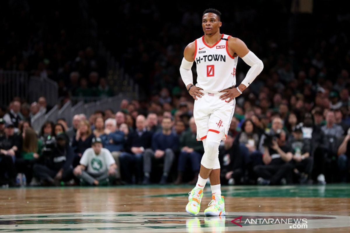 Westbrook gabung lagi dengan Rockets setelah dikarantina