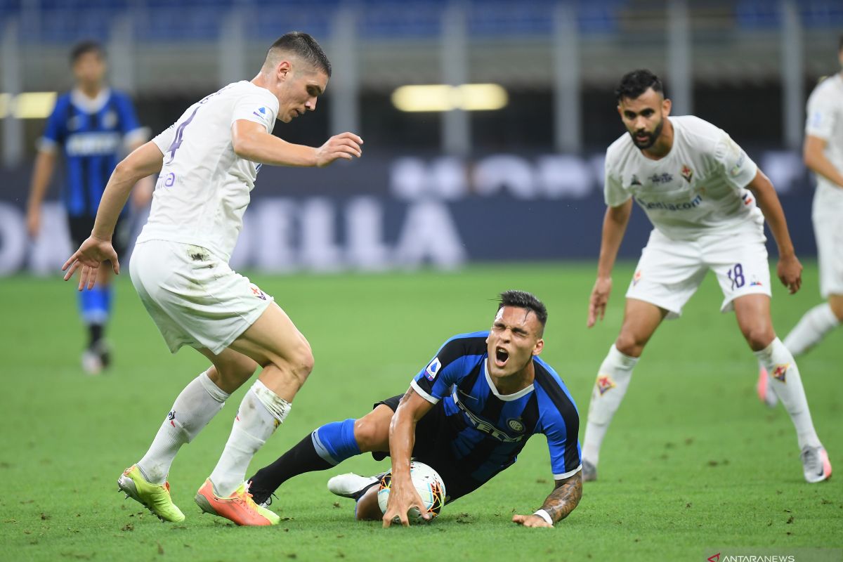 Inter kembali gagal menang setelah ditahan imbang 0-0 oleh Fiorentina