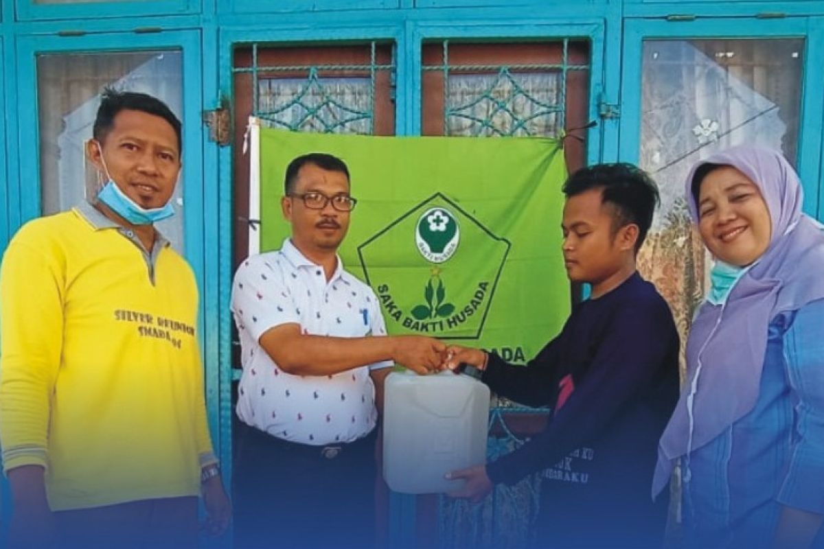 Saka Bakti Husada bagikan disinfektan gratis untuk masyarakat