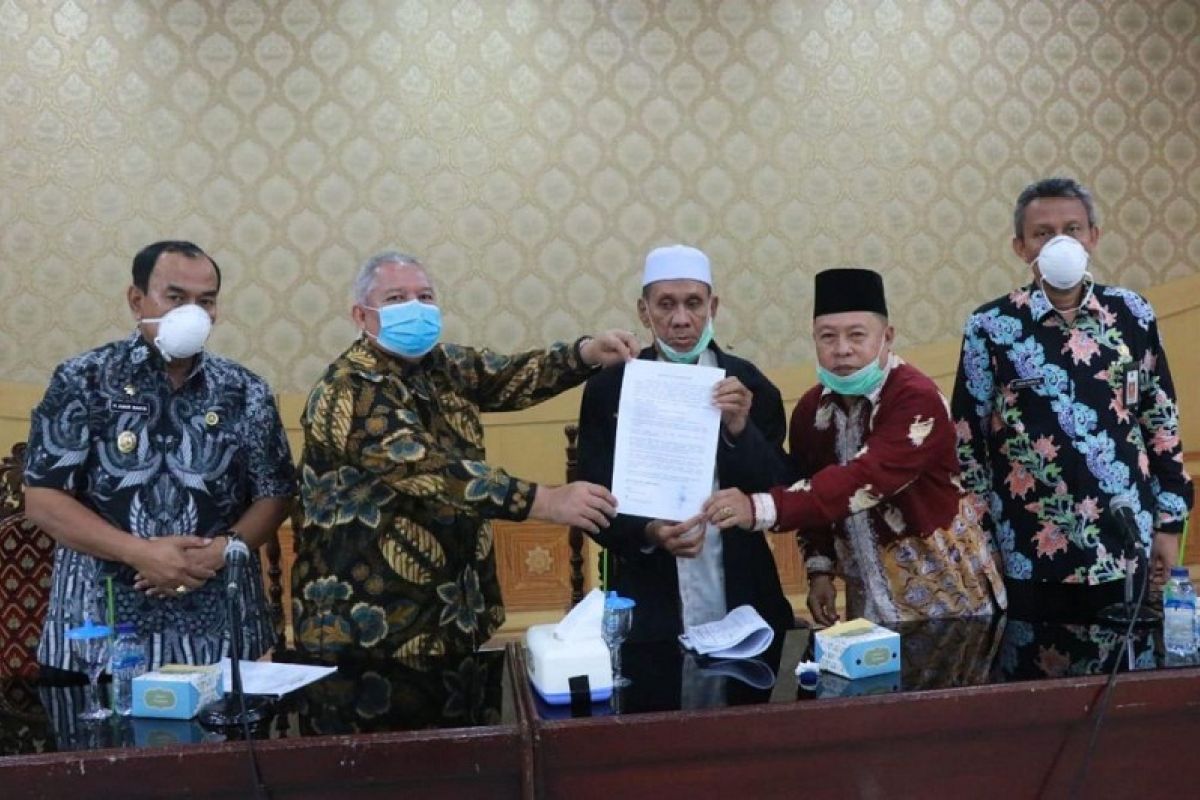 Terkait Corona, Bupati Tanjabbar gelar rapat bersama MUI dan FKUB