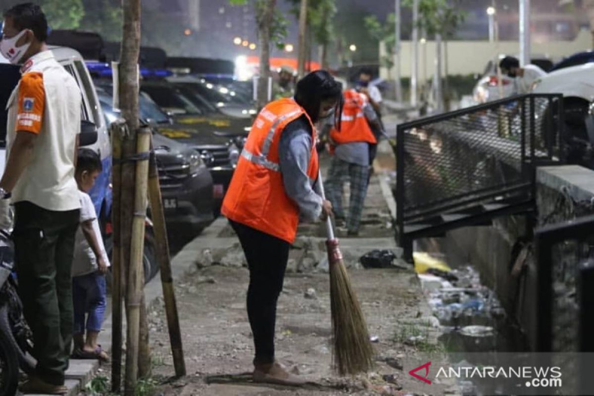 Warga pelanggar masker di Jakbar jumlahnya menurun drastis