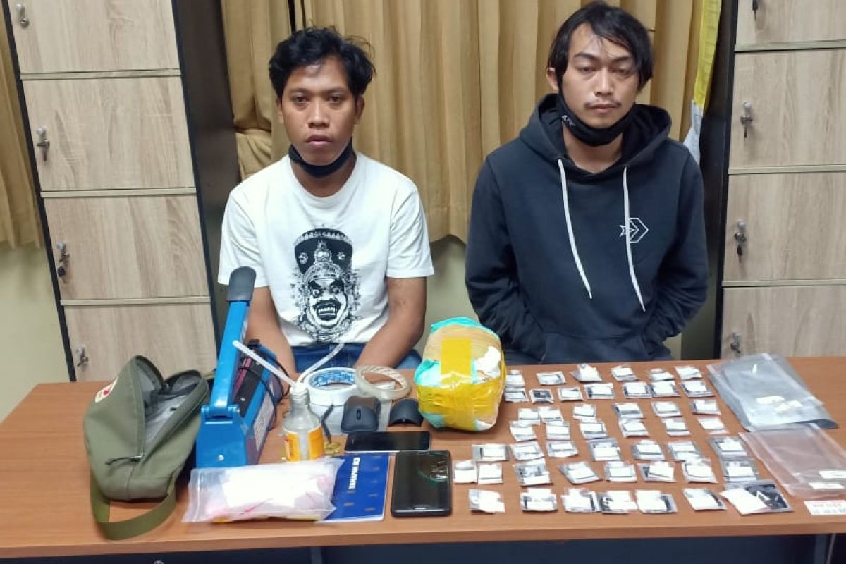 Polisi Bali tangkap pengedar 1 kg ganja lintas pulau