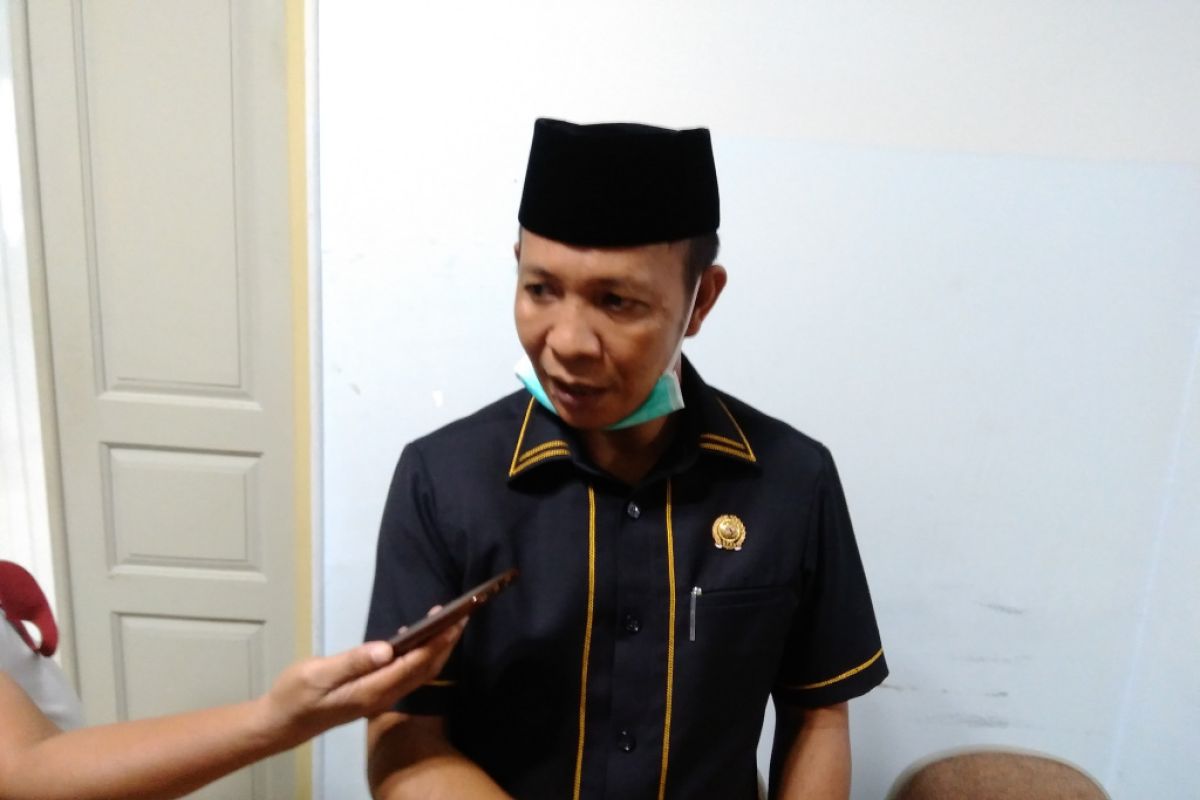 Legislator : budidaya ikan 