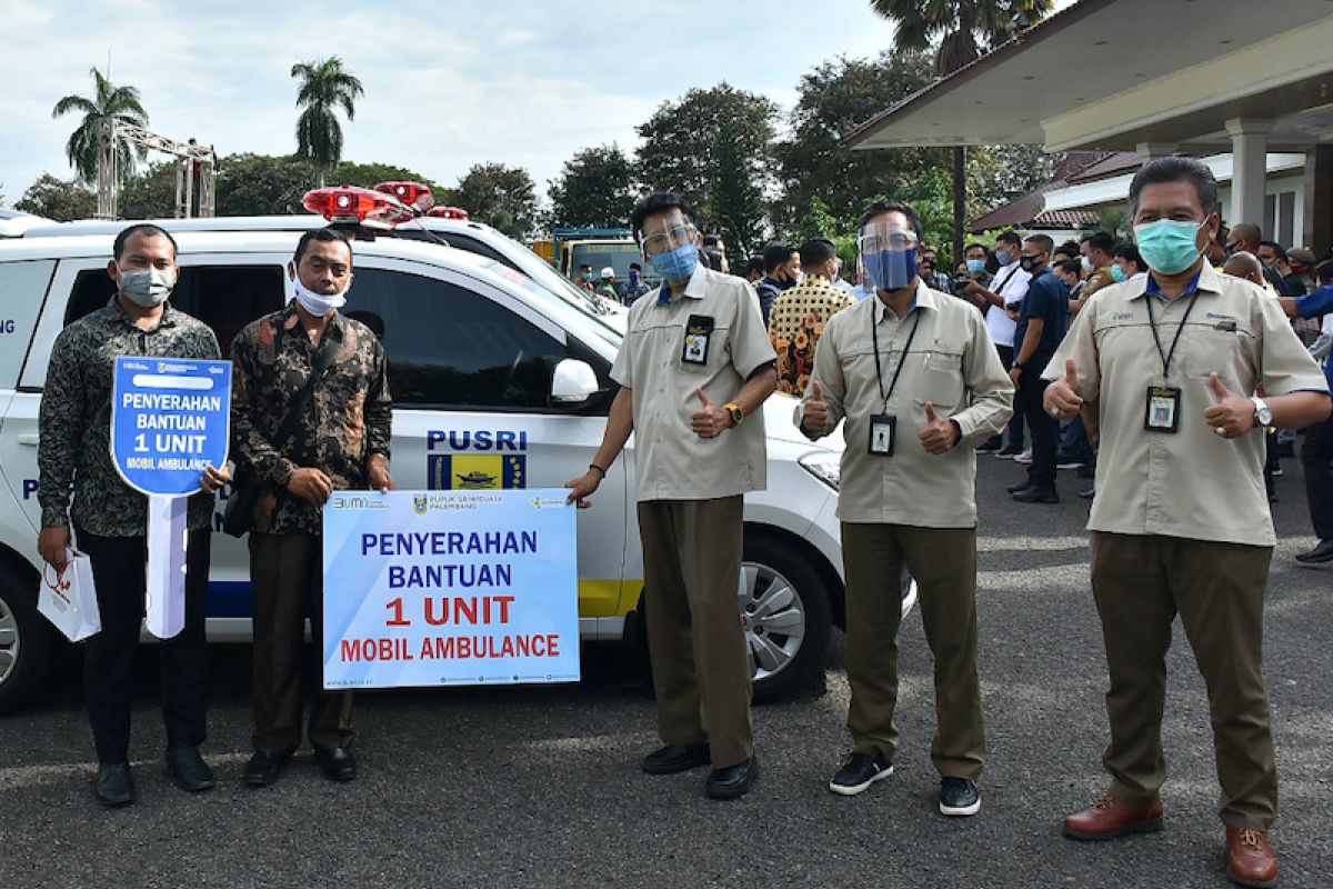 Pusri serahkan bantuan satu unit ambulans di OKU Timur