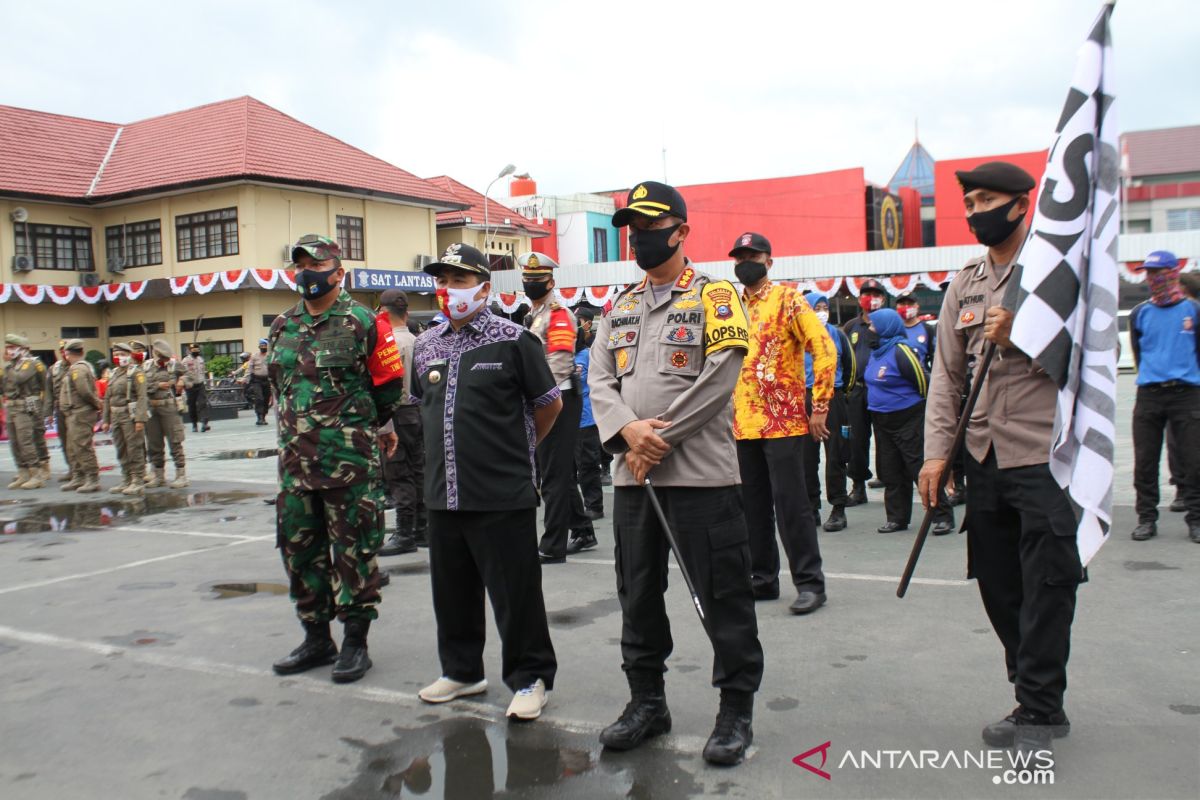 Wali Kota lepas tim baksos peduli Covid-19