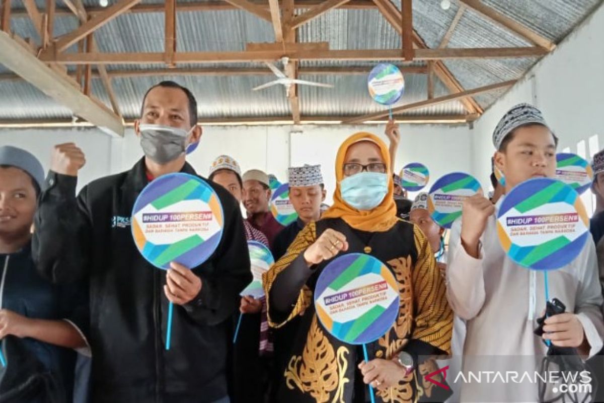 BNN Sultra edukasi anak-anak LKSA cegah COVID-19 dan bahaya narkoba