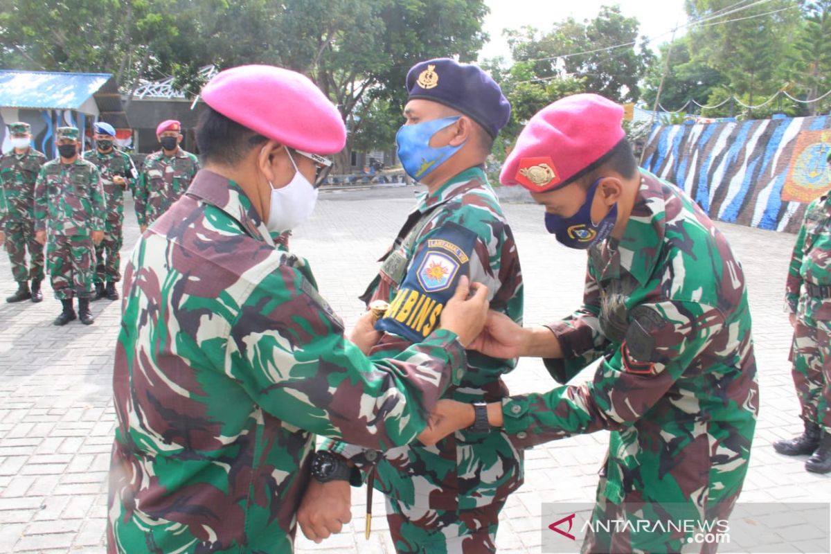 Danlantamal sebut Babinsa Lanal Gorontalo bantu perkembangan desa pesisir