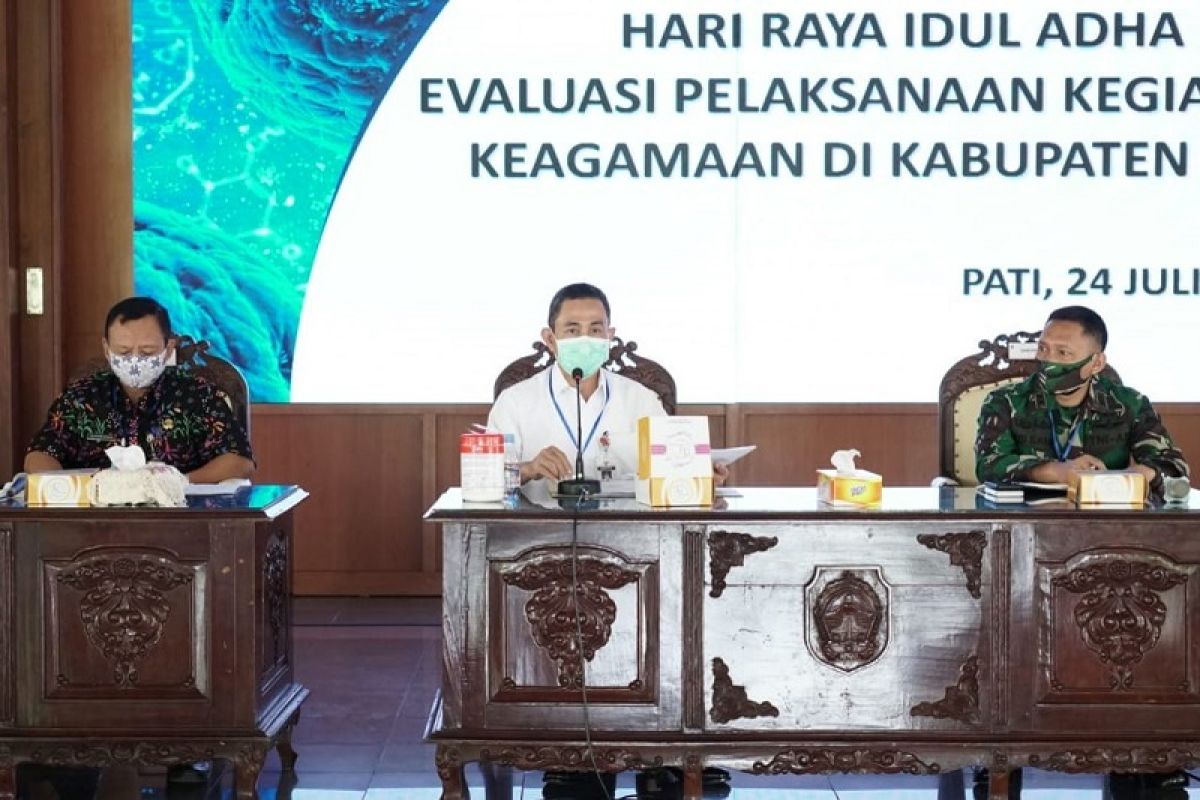 Pati larang pengelola masjid edarkan kotak amal saat  shalat Idul Adha