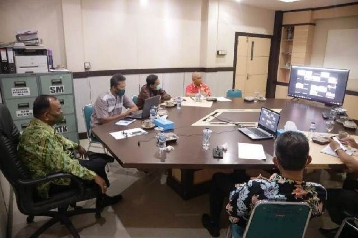 Wabup Tanjabbar ikuti rakor persiapan Pilkada 2020 via telekonference