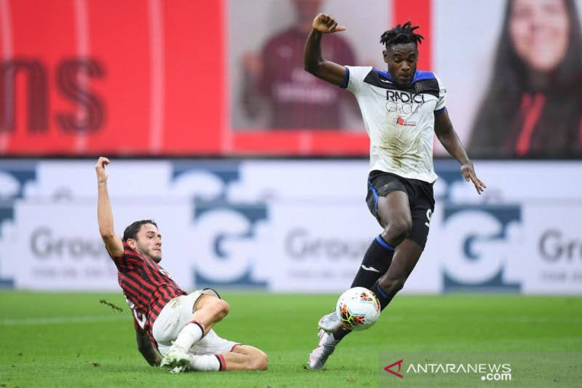 Atalanta hentikan tren kemenangan Milan dengan paksakan hasil imbang