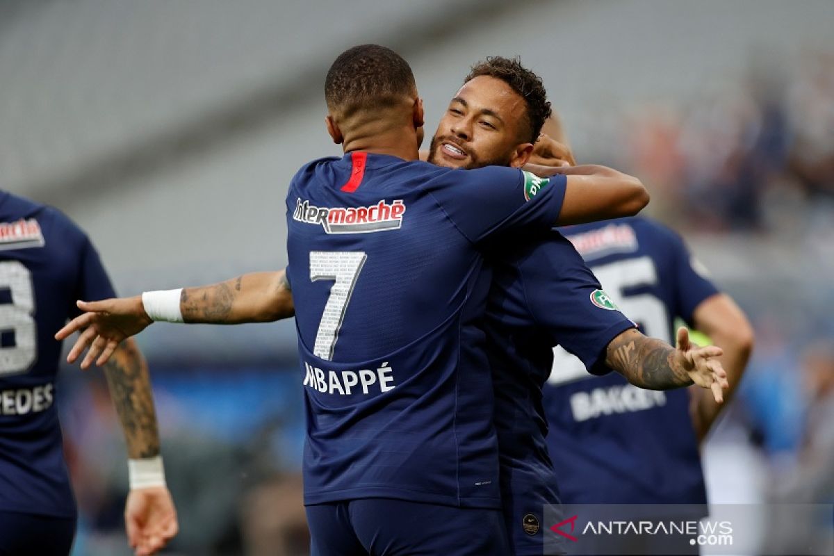 Gol tunggal Neymar membawa PSG juarai Piala Prancis