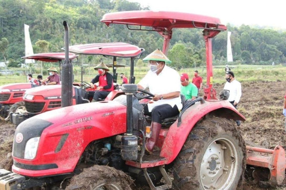 Gubernur Sulut canangkan percepatan olah tanah jaga ketahanan pangan