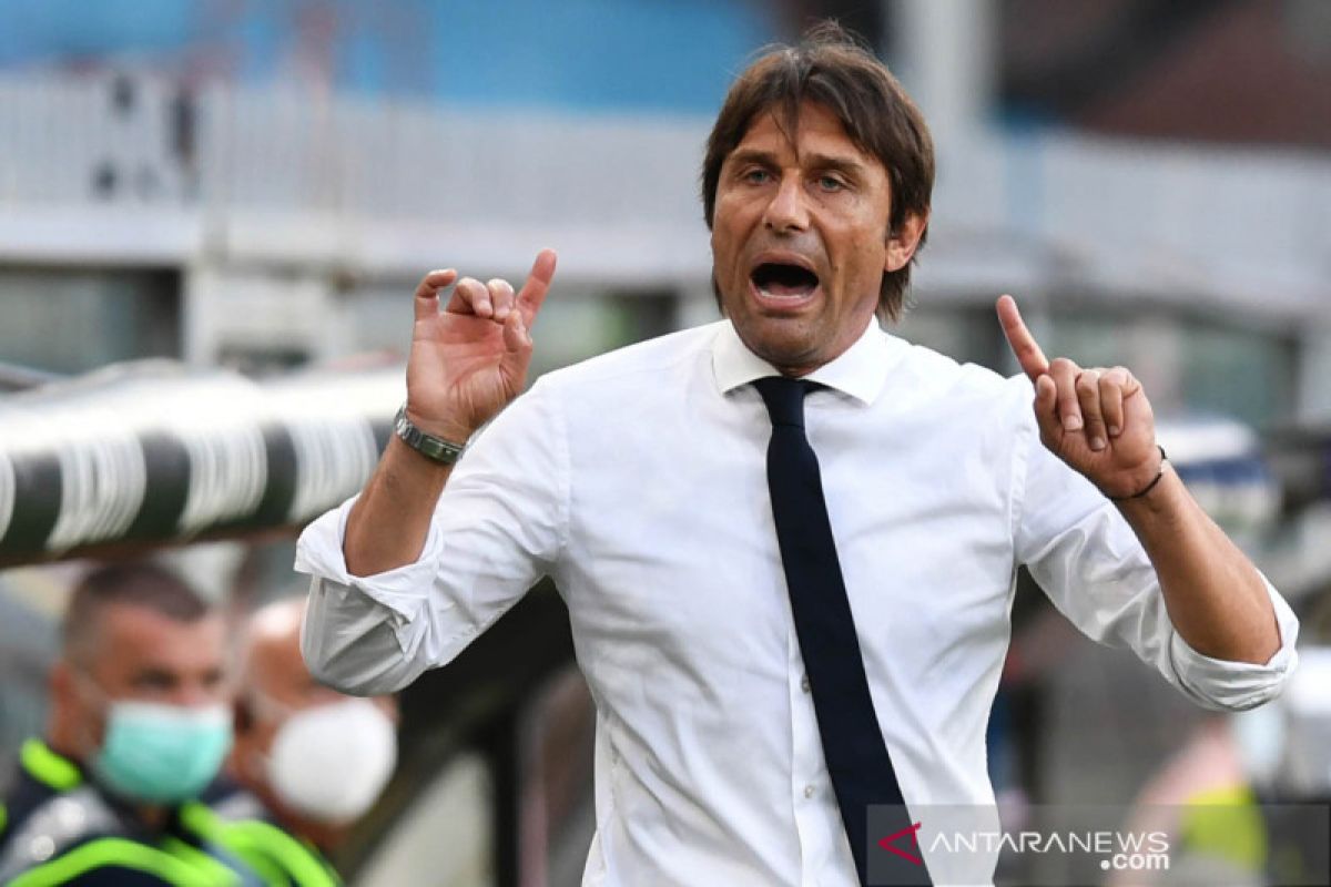 Antonio Conte tegaskan komitmen lanjutkan proyek tiga tahunnya di Inter