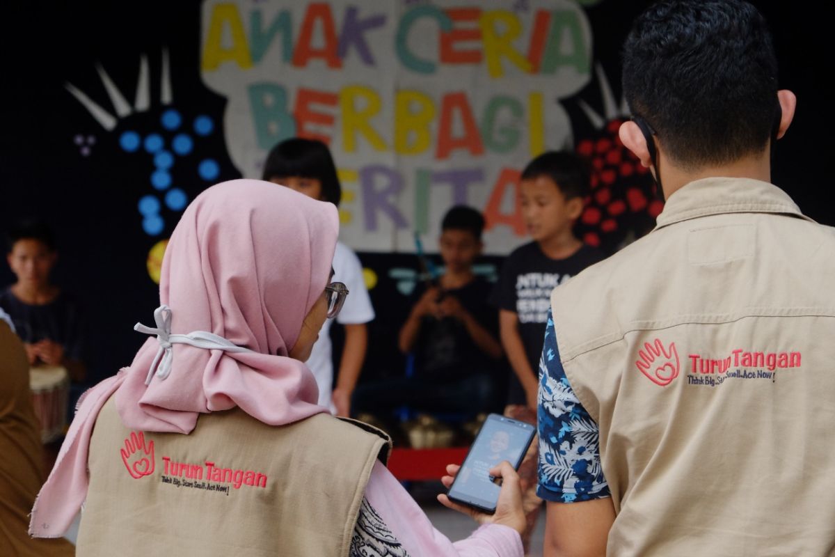 Yayasan TurunTangan dan Ballet.id salurkan bantuan seniman terdampak COVID-19