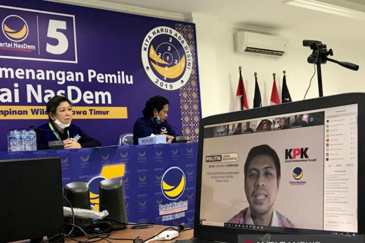 NasDem Jatim bekali kader dan pengurus pendidikan politik berintegritas