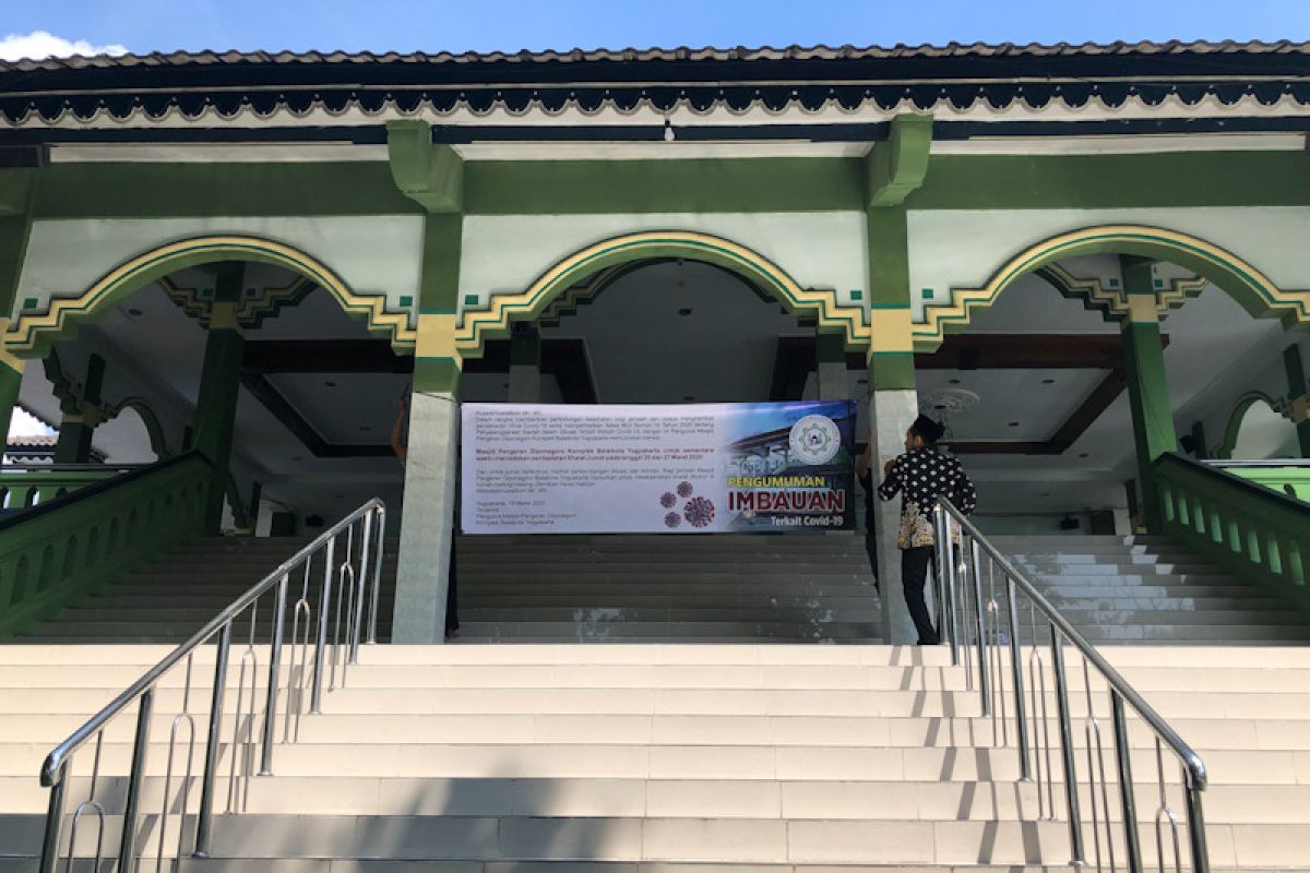 Pemkot Yogyakarta izinkan 200 rumah ibadah berkegiatan