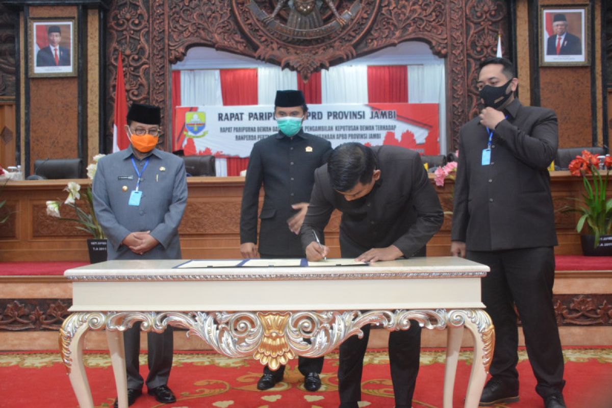 DPRD setujui ranperda pertanggungjawaban pelaksanaan APBD Provinsi Jambi 2019