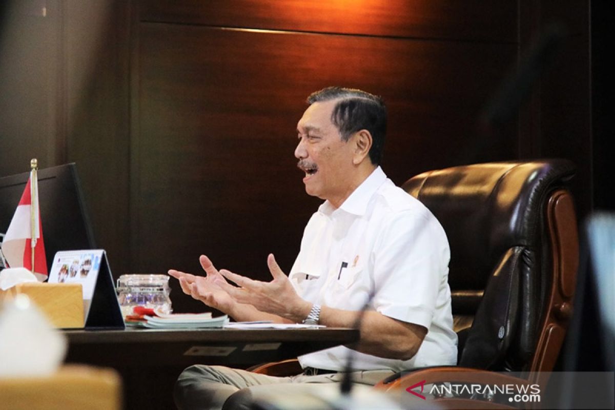 Luhut sebut 3 negara bisa dicontoh RI untuk sukses tangani COVID-19