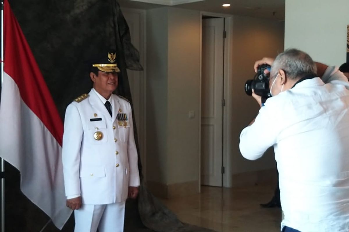 Presiden Jokowi lantik Isdianto sebagai Gubernur Kepulauan Riau di Istana Negara