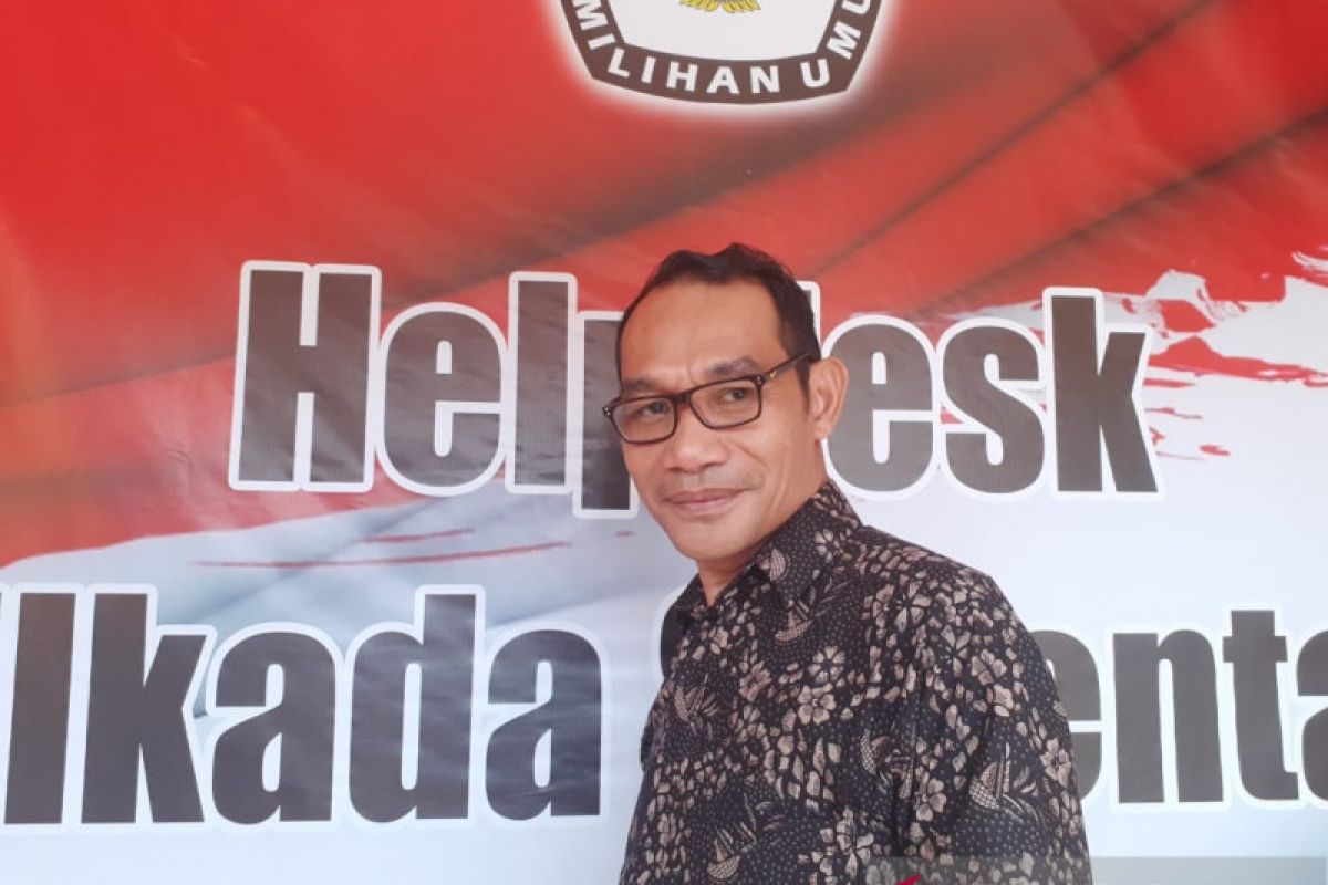 KPU Batam masih tunggu perbaikan dukungan  Rian Ernest-Yusiani