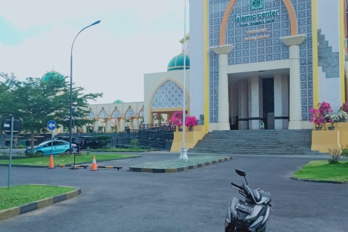 Masjid IC Mataram gelar Shalat Idul Adha sesuai protokol COVID-19
