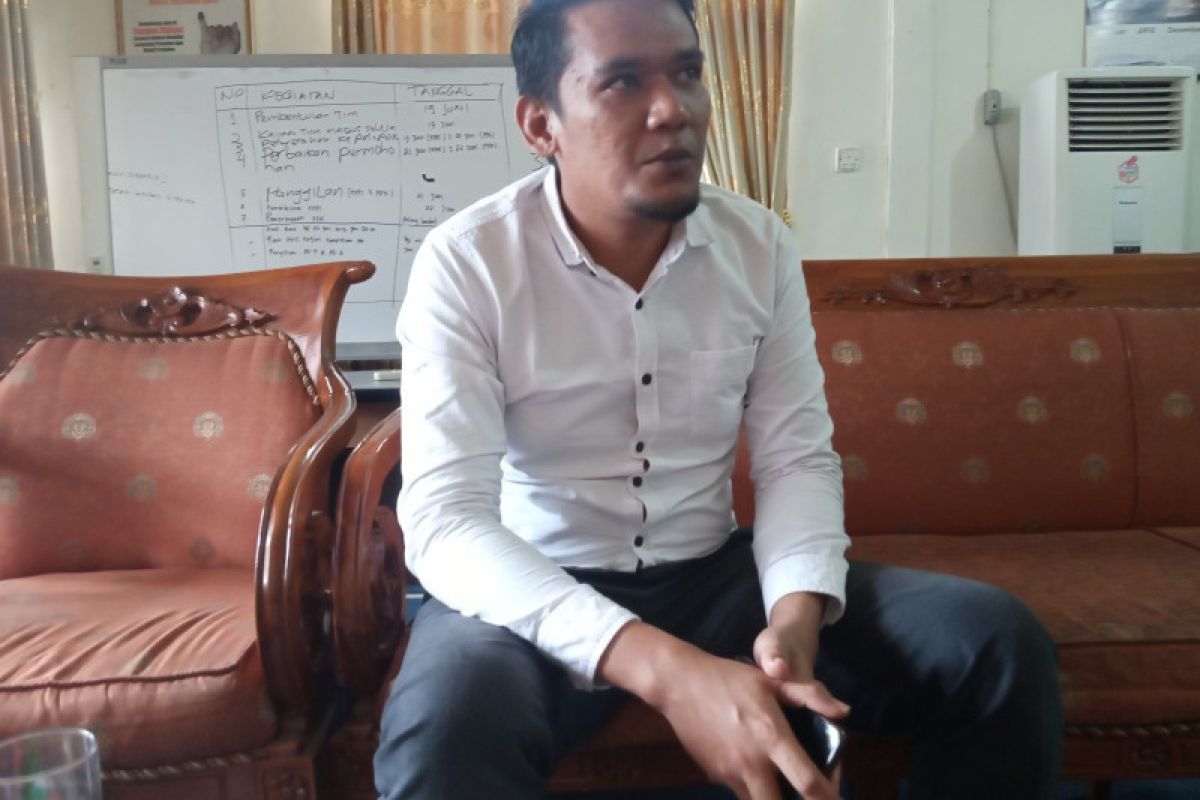 Bakal calon perseorangan Suhatril-Muhammad Tonic untuk Pilkada Agam tak ajukan syarat dukungan perbaikan