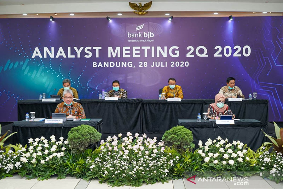 Triwulan II-2020, Bank BJB raih laba bersih Rp808 miliar