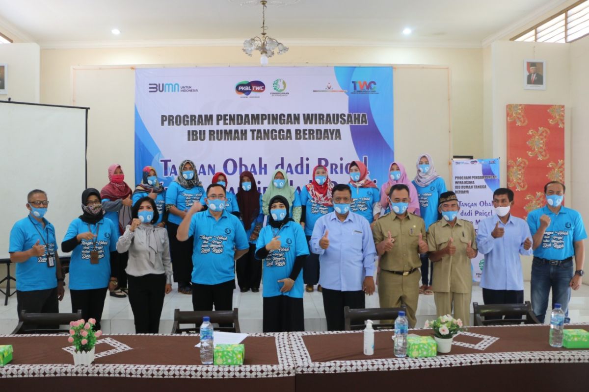 PT TWC meluncurkan program pendampingan pemberdayaan ibu rumah tangga