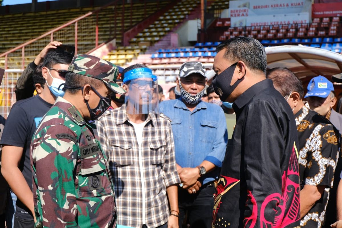 Polisi disiagakan dalam pengosongan Stadion Andi Mattalatta Makassar