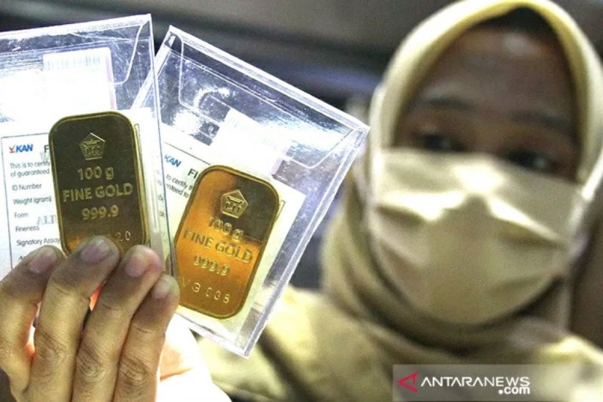 Harga emas tembus level psikologis, capai rekor tertinggi