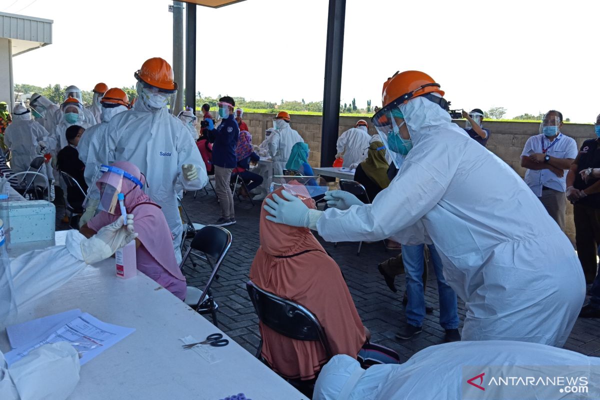 Pakar epidemiologi kritisi rencana Pemkot Surabaya wajibkan tes usap bagi pendatang