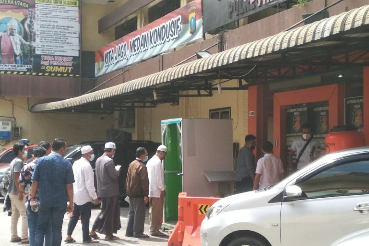 Sarpan, korban penganiayaan oknum polisi jalani pemeriksaan perdana di Polrestabes Medan