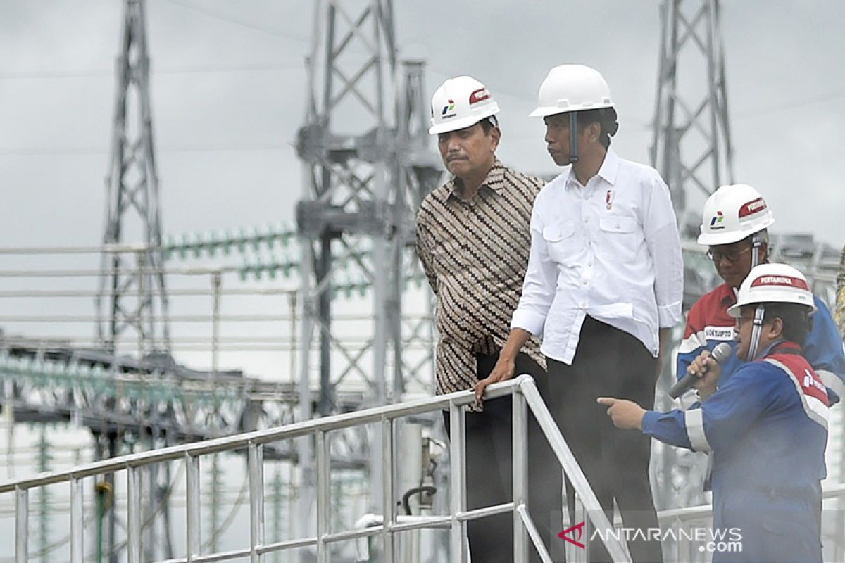 Luhut ingatkan Pertamina - PLN soal penggunaan komponen lokal