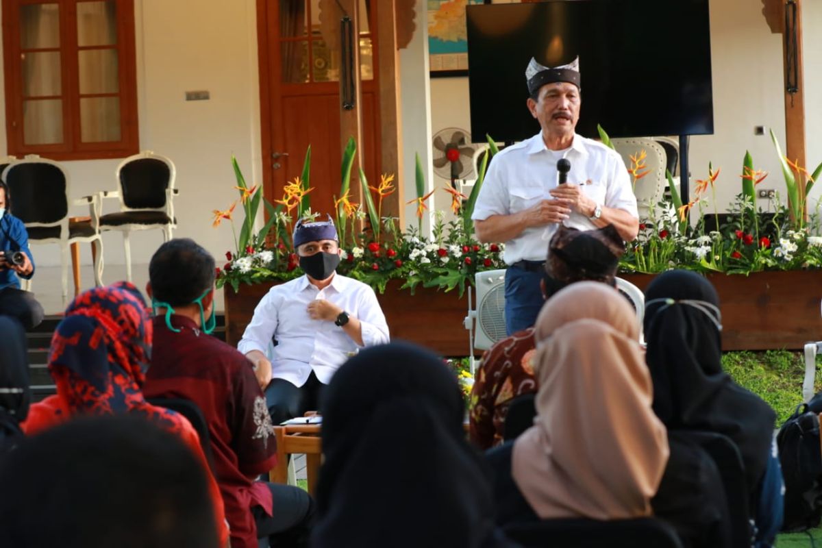 Menko Luhut ajak kementerian dan BUMN untuk akselerasi pengembangan pariwisata Banyuwangi