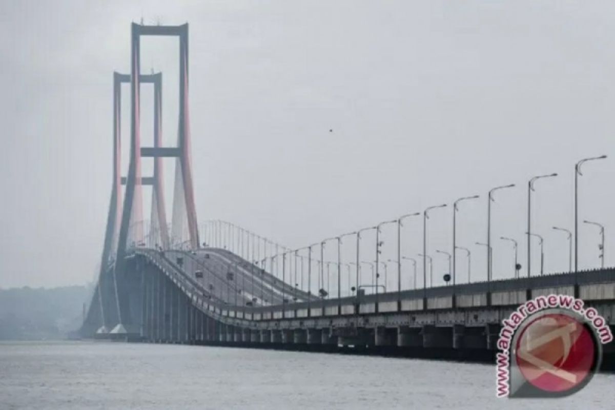 Jembatan Teluk Balikpapan hanya tertunda bukan dihentikan