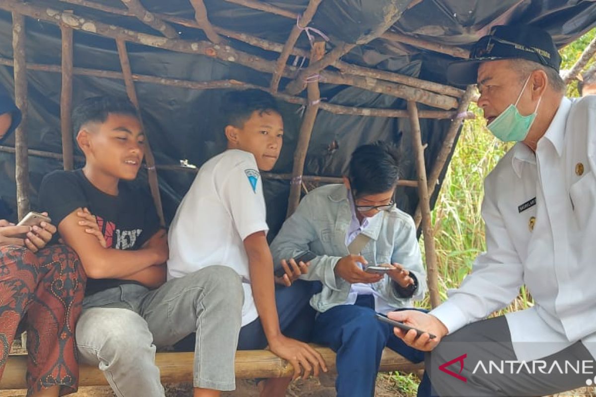 Sumbar segera mengentri lokasi "titik buta" internet untuk dukung belajar daring