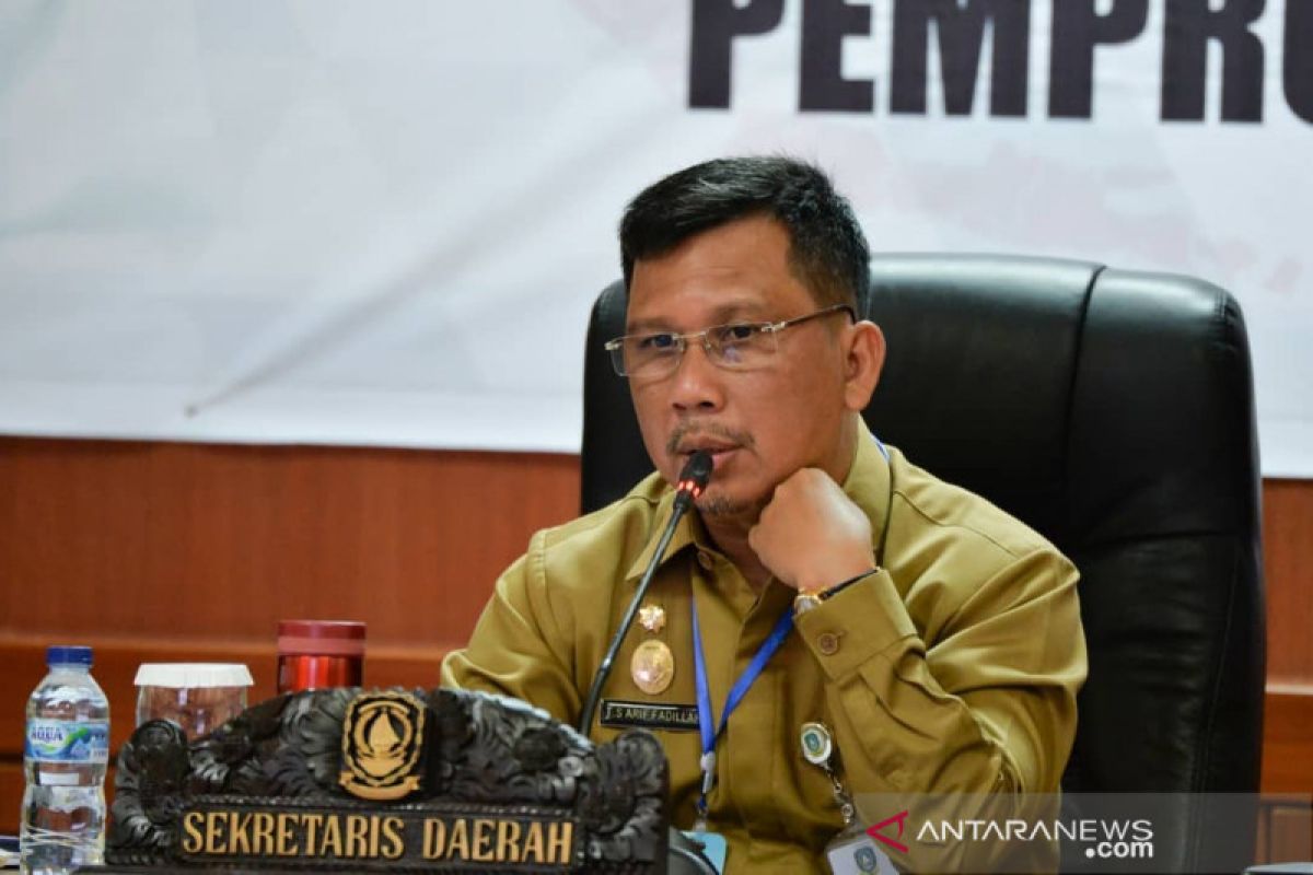 Pemprov Kepri jelaskan  ajudan gubernur tertular COVID-19 bukan di Istana