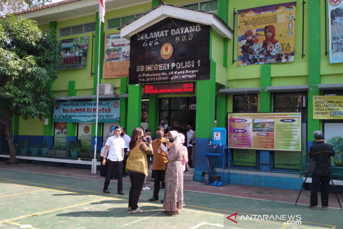 Mendikbud: KBM tatap muka pembelajaran paling efektif