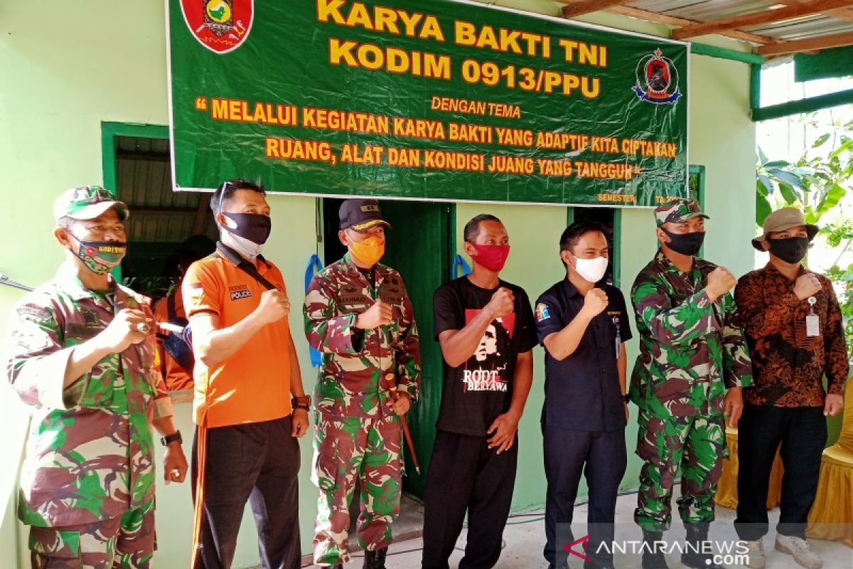 Program bedah rumah Kodim 0913 Penajam pererat hubungan TNI dan Rakyat