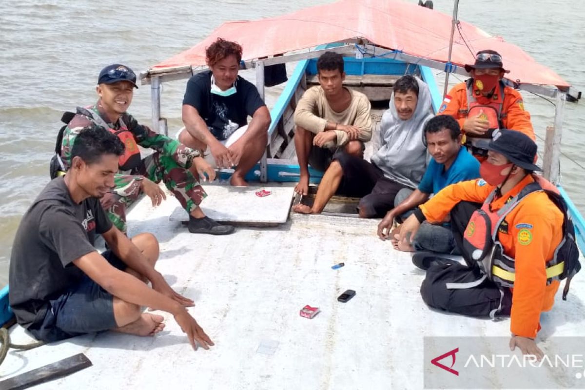 Kapal hilang kontak ditemukan sedang lego jangkar di Tanjung Mor