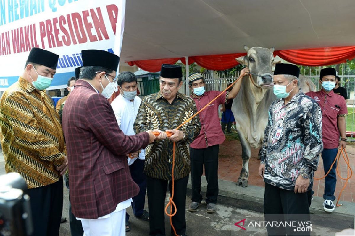 Politik kemarin, Wapres kurban di Istiqlal sampai kritik ICW