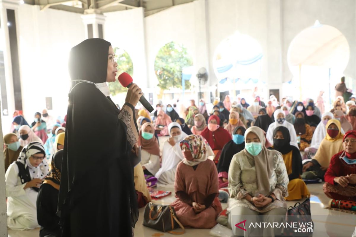 Bupati Tatu: Idul Adha menguji Ketaqwaan dan kepedulian