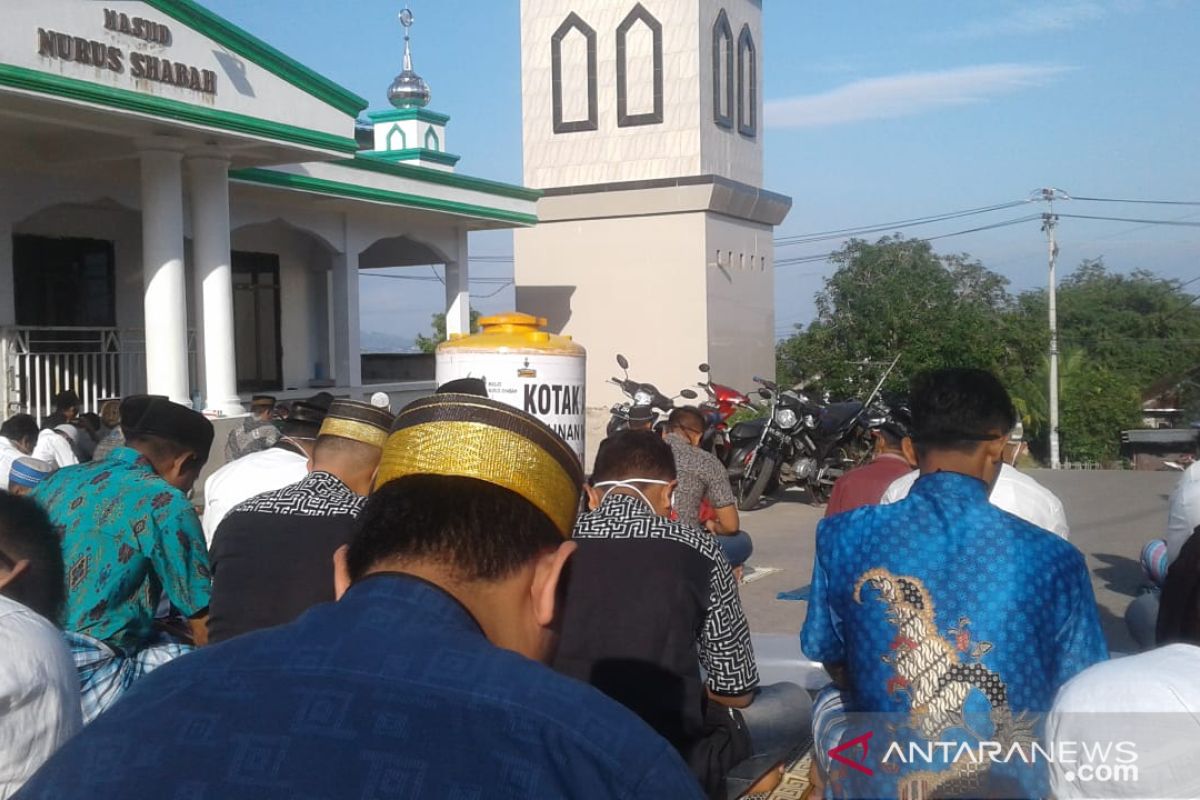 Di Baubau, jamaah shalat Idul Adha terapkan protokol kesehatan