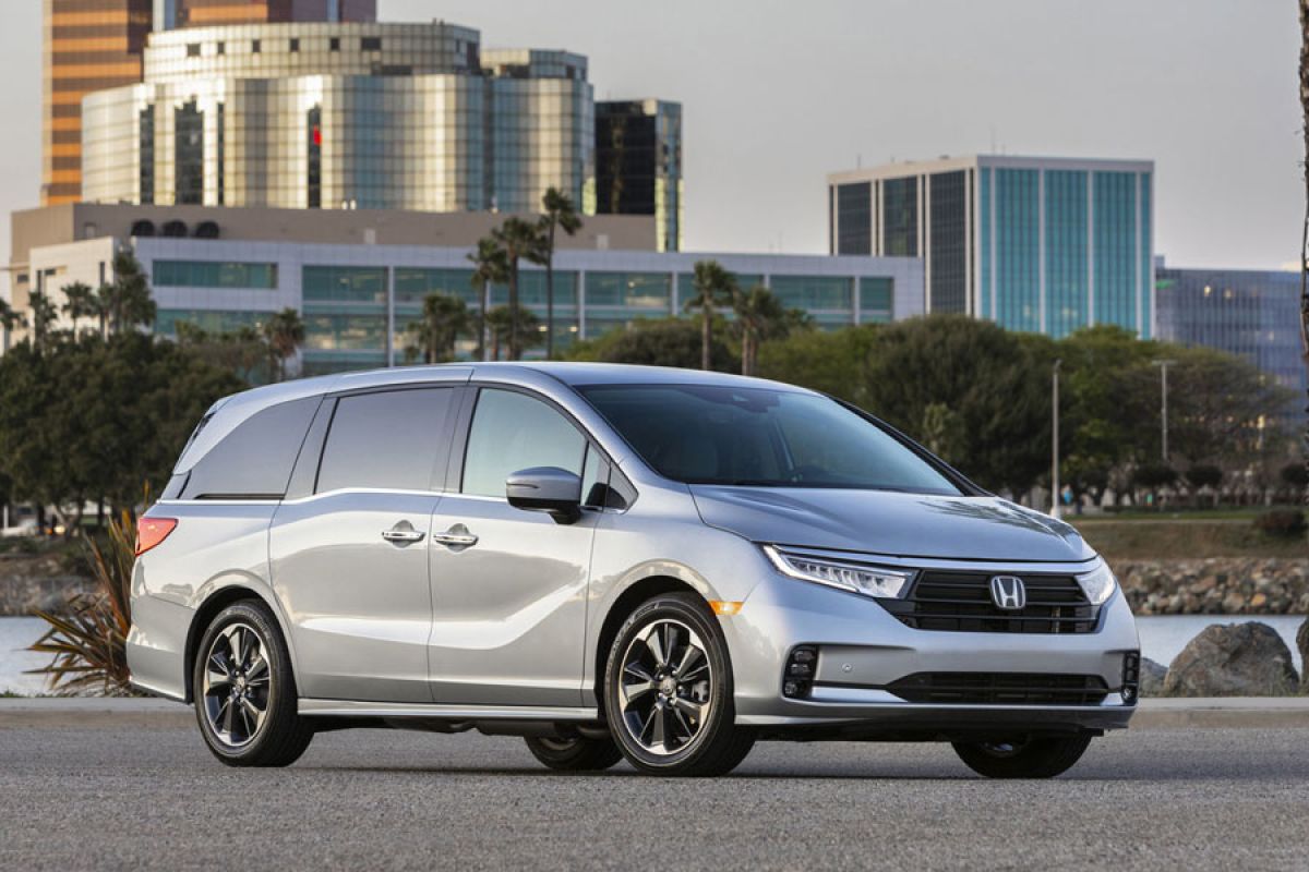 Mobil keluarga Honda Odyssey 2021 beredar Agustus