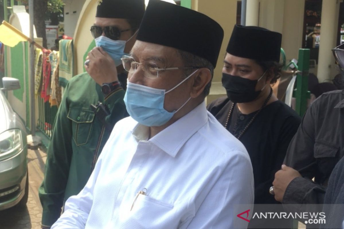 KH Hasyim Wahid wafat, jenazahnya dibawa ke Denanyar Jombang lewat jalur darat