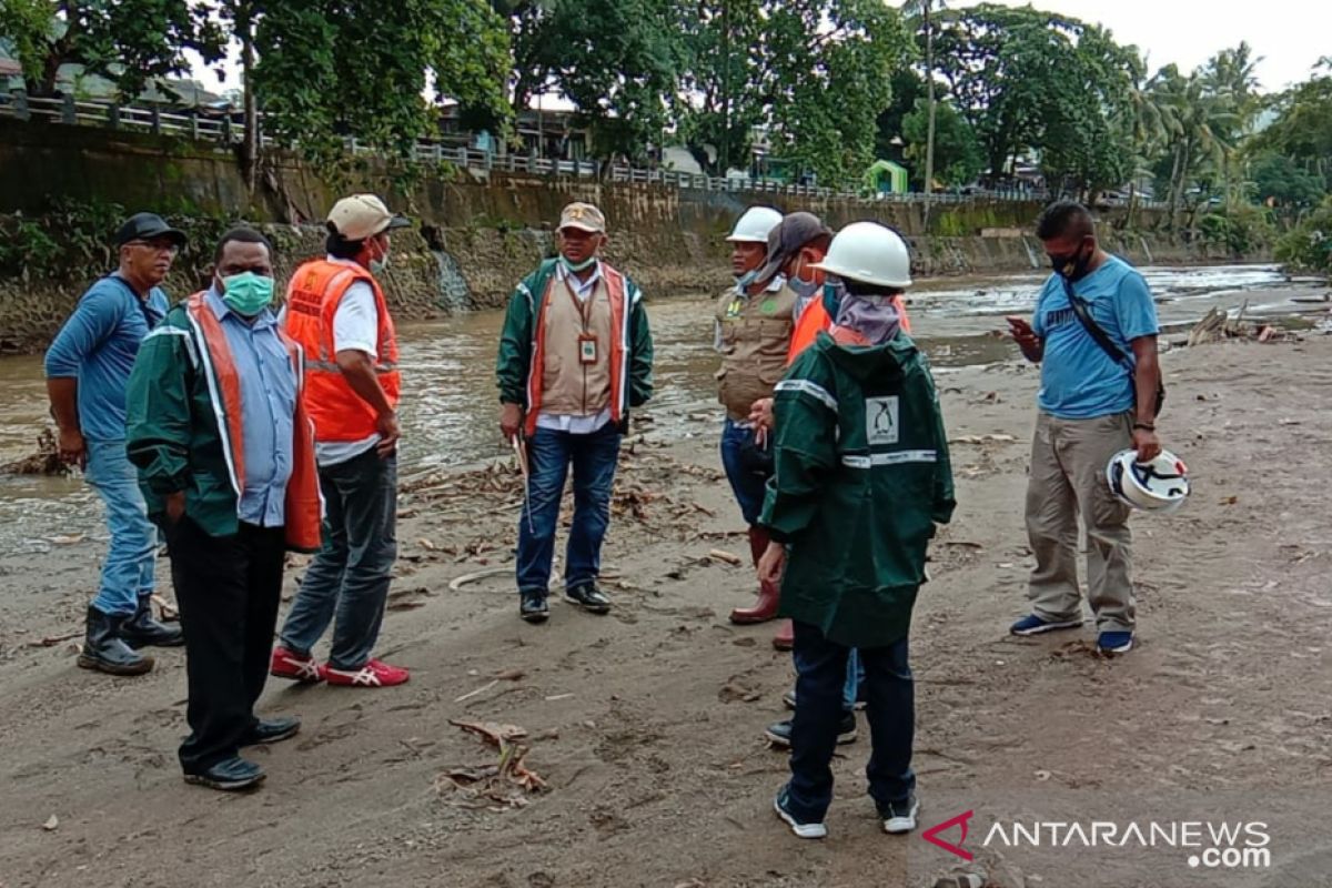 Kementerian PUPR tinjau lokasi banjir Kota Sorong